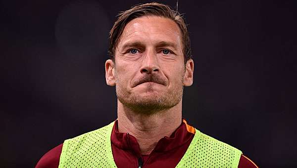Geht er oder bleibt er? Noch sind die Zukunftspläne von Francesco Totti unbekannt