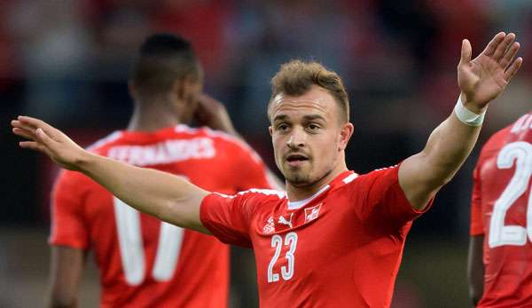 Xherdan Shaqiri schießt die Schweiz zu Sueg