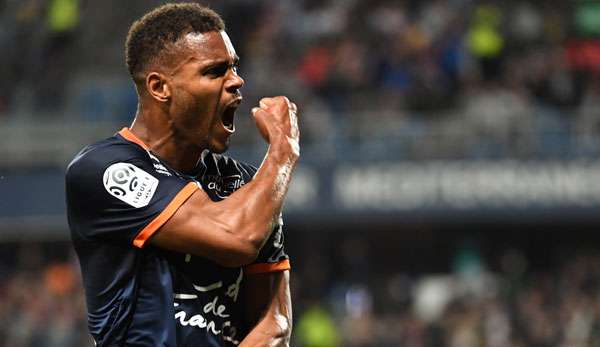 Steven Mounie wechselt wohl zu Huddersfield Town 