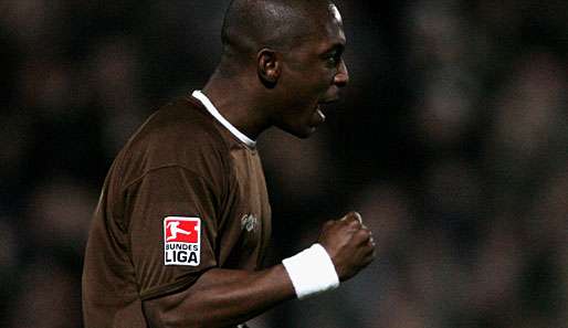 Charles Takyi wechselte nach einem Jahr bei Greuther Fürth wieder zurück zu St. Pauli