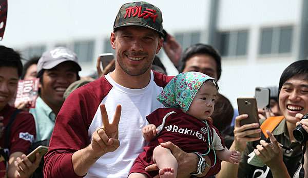 Lukas Podolski wurde nach seinem Wechsel in die J-League jetzt bei Vissel Kobe vorgestellt