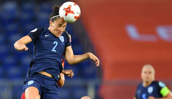 England gewann gegen Spanien mit 2:0 und erzielte den zweiten Turniersieg 