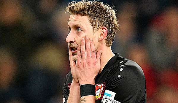 Stefan Kießling musste das Feld angeschlagen verlassen