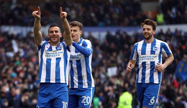 Brighton & Hove Albion stieg zum ersten Mal in der Vereinsgeschichte in die Premier League auf