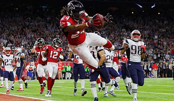 Devonta Freeman bleibt den Atlanta Falcons erhalten