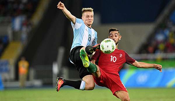 Der Argentinier Santiago Ascacibar soll das Mittelfeld des VfB Stuttgart verstärken