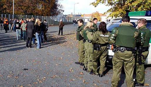 Ein starkes Polizeiaufgebot soll das Leipziger Derby sichern