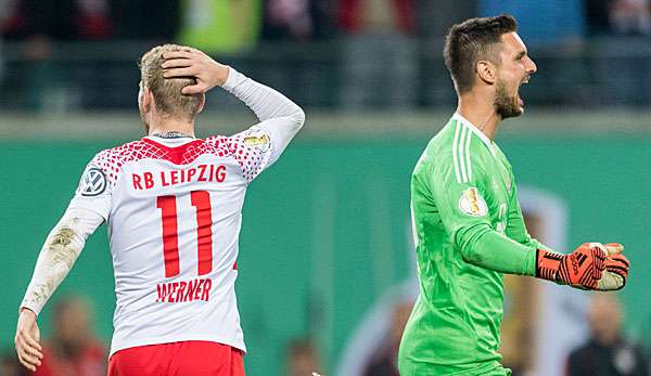 Sven Ulreich hielt den entscheidenden Elfmeter gegen Leipzigs Timo Werner