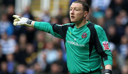 Zum Zuschauen gezwungen: Paddy Kenny von Sheffield United wurde wegen Dopings gesperrt