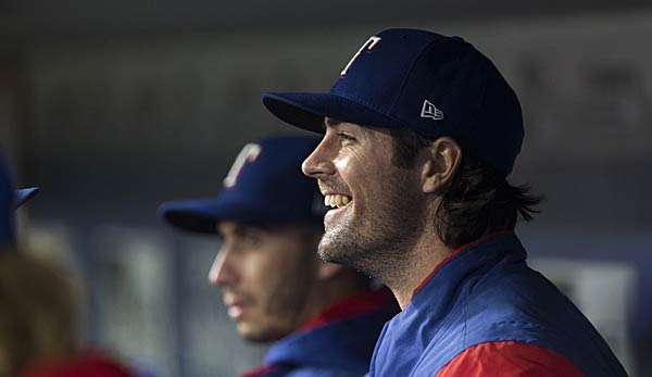 Cole Hamels stiftet sein Anwesen in Missouri