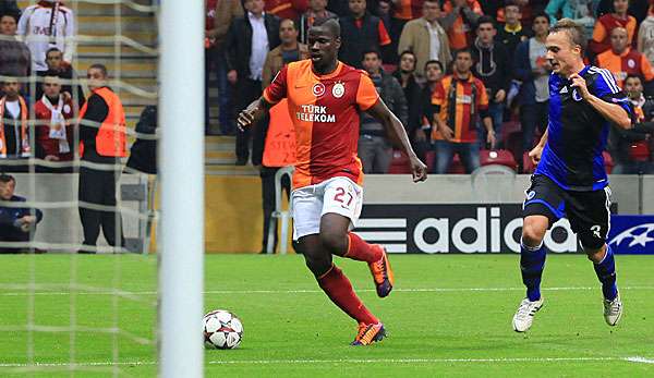 Galatasaray will Ex-Profi Emmanuel Eboue in seiner schwierigen Lebenssituation unterstützen