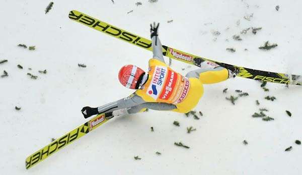 Richard Freitag steigt nach Sturz aus Vierschanzentournee aus