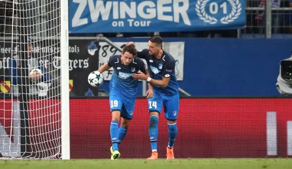 Neun Tore und zwei Vorlagen gelangen Mark Uth (l.) in der Hinrunde