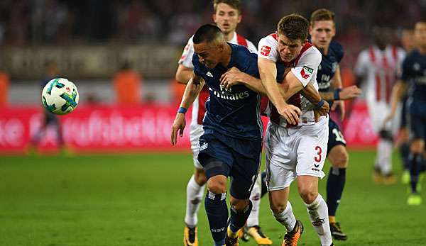 Der Hamburger SV gegen den 1. FC Köln jetzt im LIVETICKER auf spox.com.