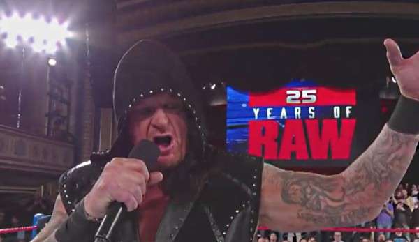  Der Undertaker ließ beim 25. Geburtstag von RAW viele Fragen offen.