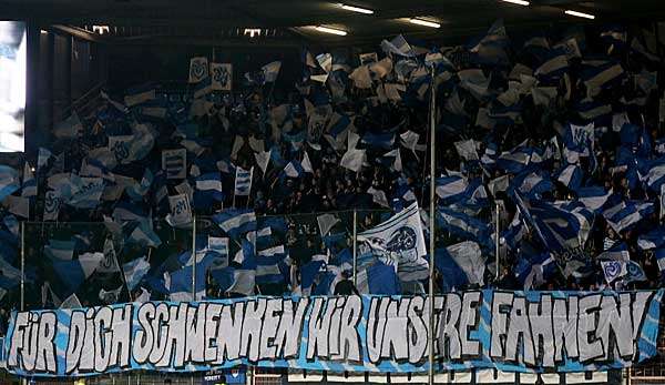 Erlaubte Fan-Utensilien sollen bald einheitlich in den Stadien geregelt sein.