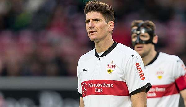 Mario Gomez wird am Sonntag nach überstandener Erkältung wohl spielen können.