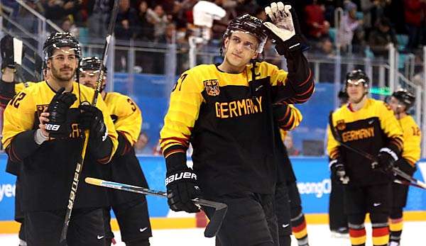  Deutsches Eishockeyteam kämpft um Viertelfinale.