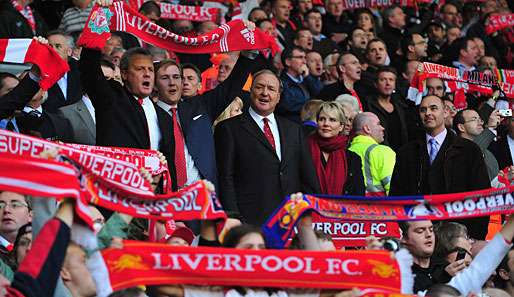 Liverpool-Anteilseigner Tom Hicks (M.) könnte bald einen neuen Partner bekommen