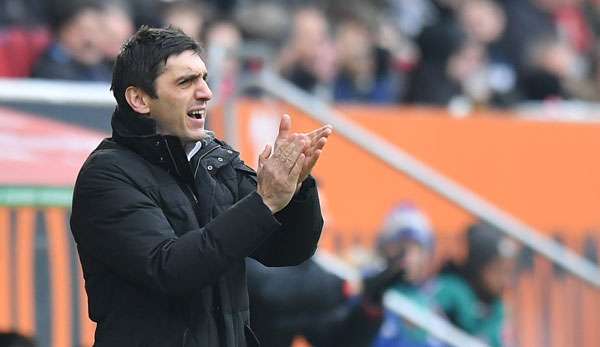Tayfun Korkut ist mit dem VfB Stuttgart in vier Spielen noch ungeschlagen.