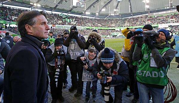 Bruno Labbadia wird von Fans verhöhnt.