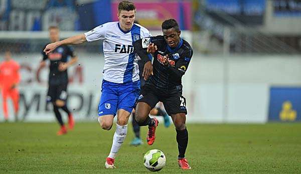 Paderborn und Magdeburg marschieren nach einem 1:1 im Topspiel im Gleichschritt Richtung Liga zwei.