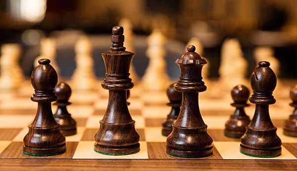 In Berlin steigt das Kandidatenturnier im Schach.