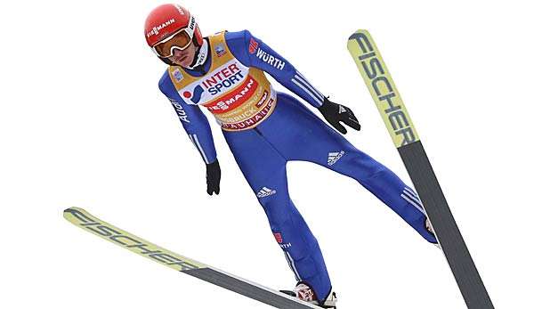 Richard Freitag Dritter der Qualifikation in Oslo - Andreas Wellinger auf Platz sieben.