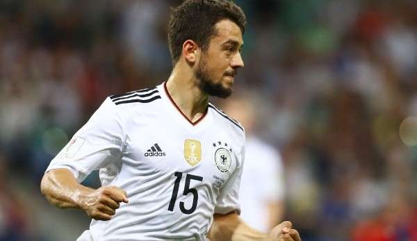 Amin Younes von Ajax Amsterdam hat Ärger mit dem SSC Neapel