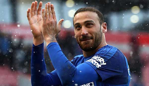 Cenk Tosun stürmt für den FC Everton in der Premier League.