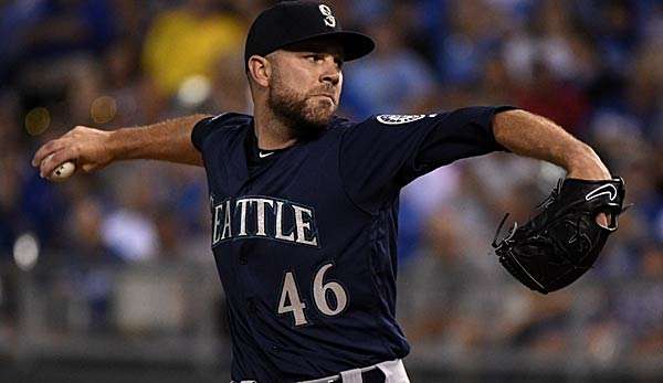 David Phelps wird sich einer Tommy John Surgery unterziehen.