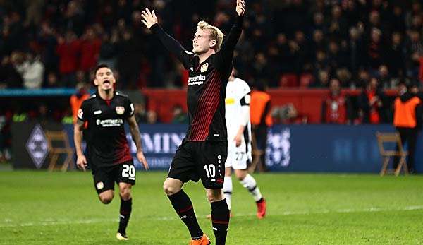 Julian Brandt hat seinen Vertrag bei Leverkusen verlängert.