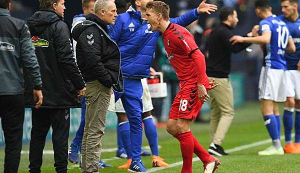 Nils Petersen wurde in Schalke mit einer gelb-Roten Karte vom Platz gestellt. 