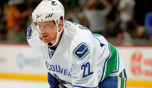 Daniel Sedin von den Vancouver Canucks muss vier bis sechs Wochen pausieren