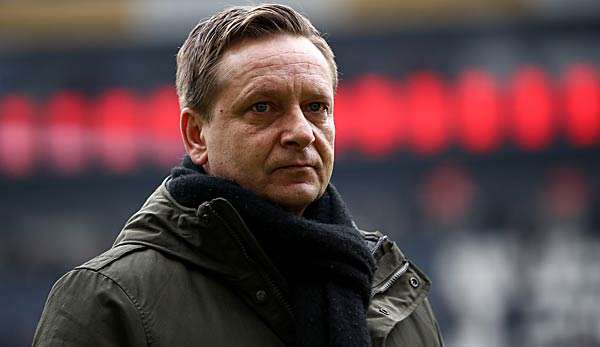 Der VfL Wolfsburg verhandelt angeblich mit Horst Heldt.