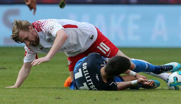 Emil Forsberg im Infight mit Hoffenheims Florian Grillitsch am vergangenen Samstag.