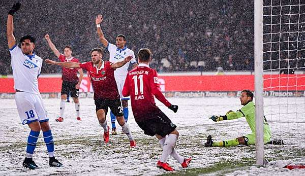 Im Hinspiel setzte sich Hannover 96 zu Hause gegen Hoffenheim durch. 