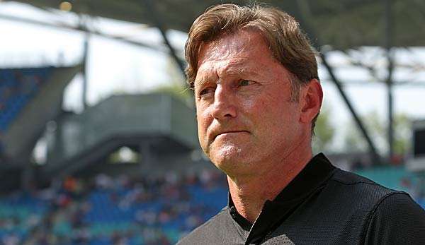 Ralph Hasenhüttl ist seit zwei Jahren Trainer in Leipzig. 
