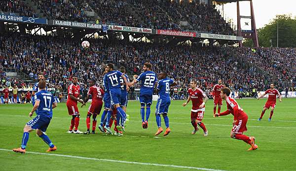 Marcelo Diaz rettete den HSV 2015 mit seinem Freistoßtor gegen den Karlsruher SC.