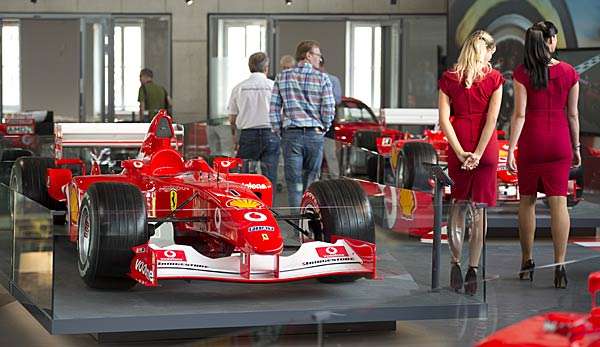 Am Freitag, den 15. Juni, eröffnete in Köln eine Ausstellung zum ehemaligen Formel-1-Rennfahrer Michael Schumacher.