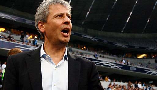 Ex-Coach Lucien Favre hat gegen seine fristlose Kündigung bei der Hertha Klage eingereicht