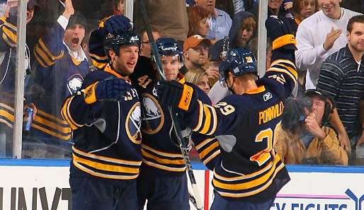 Die Buffalo Sabres haben ihren starken Saisonstart mit einem Sieg gegen Toronto fortgesetzt