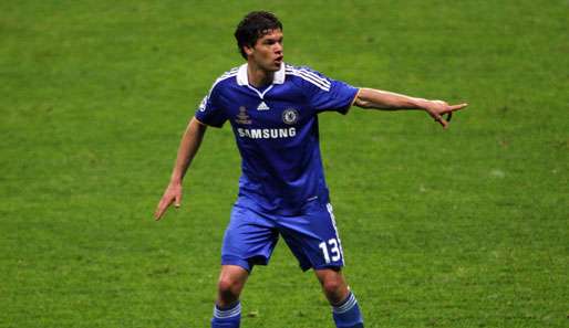 Im Ligapokal in Blackburn gefordert: Michael Ballack vom FC Chelsea