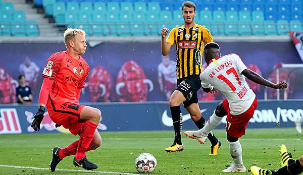 RB Leipzig hat das Hinspiel gegen BK Häcken souverän gewonnen.