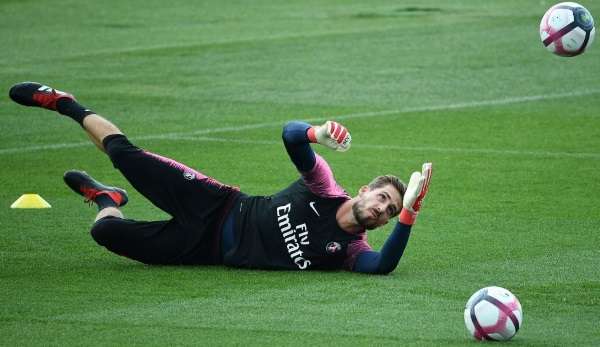 Kevin Trapp wechselt von Paris Saint-Germain zu Eintracht Frankfurt.