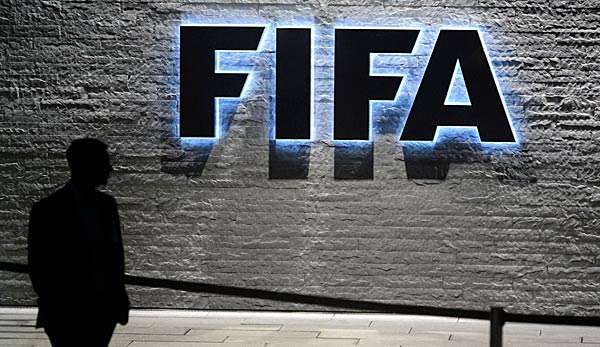 Die FIFA plant angeblich eine Reform des Transfersystems. 