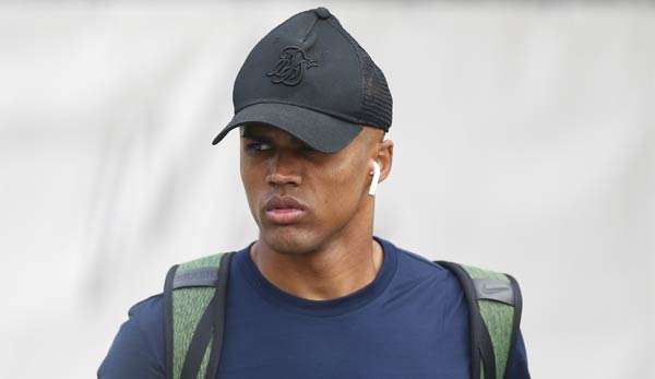 Juventus: Douglas Costa nach Ausraster gegen Sassuolo für vier Spiele gesperrt.