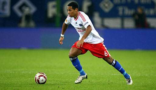 Dennis Aogo wechselte 2008 vom SC Freiburg zum Hamburger SV