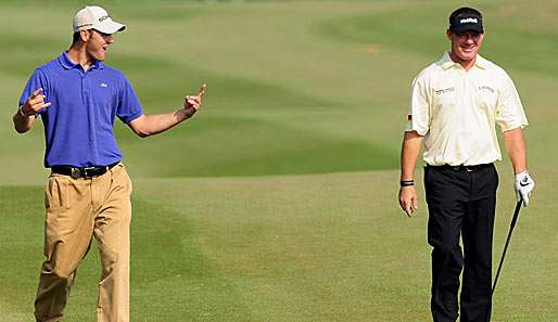 Martin Kaymer und Alex Cejka haben Spaß auf dem Grün