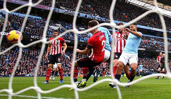 Erreichte mit seinem Treffer zum 2:0 einen Premier-League-Meilenstein: City-Stürmer Sergio Aguero.